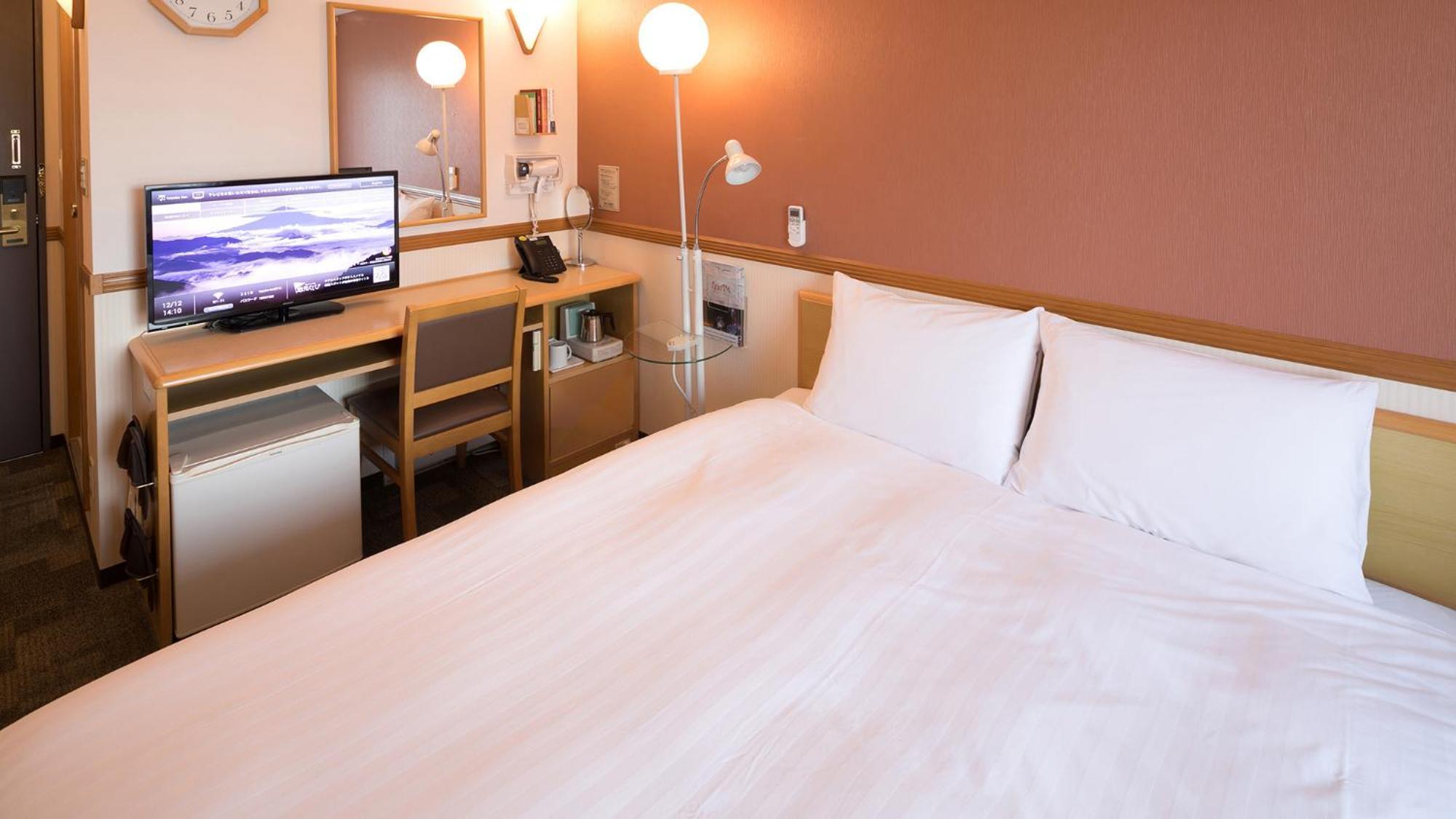 Toyoko Inn Fujisan Numazu Eki Kita Guchi No 2 Habitación foto